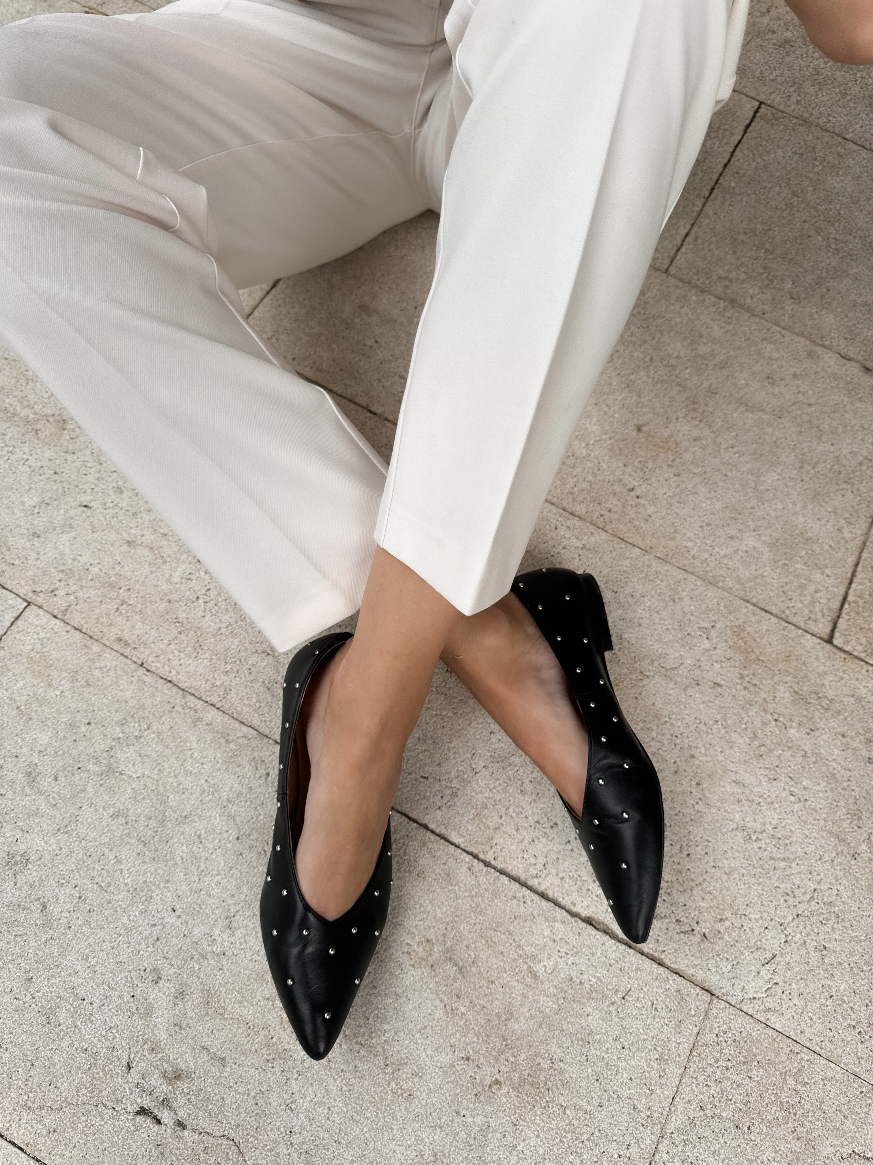 Zwarte leren ballerina's met studs 