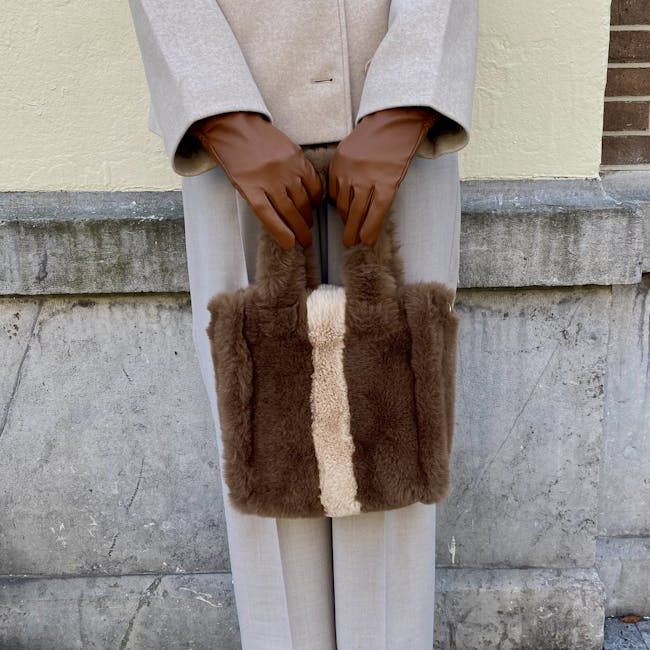 Bruine fake fur handtas