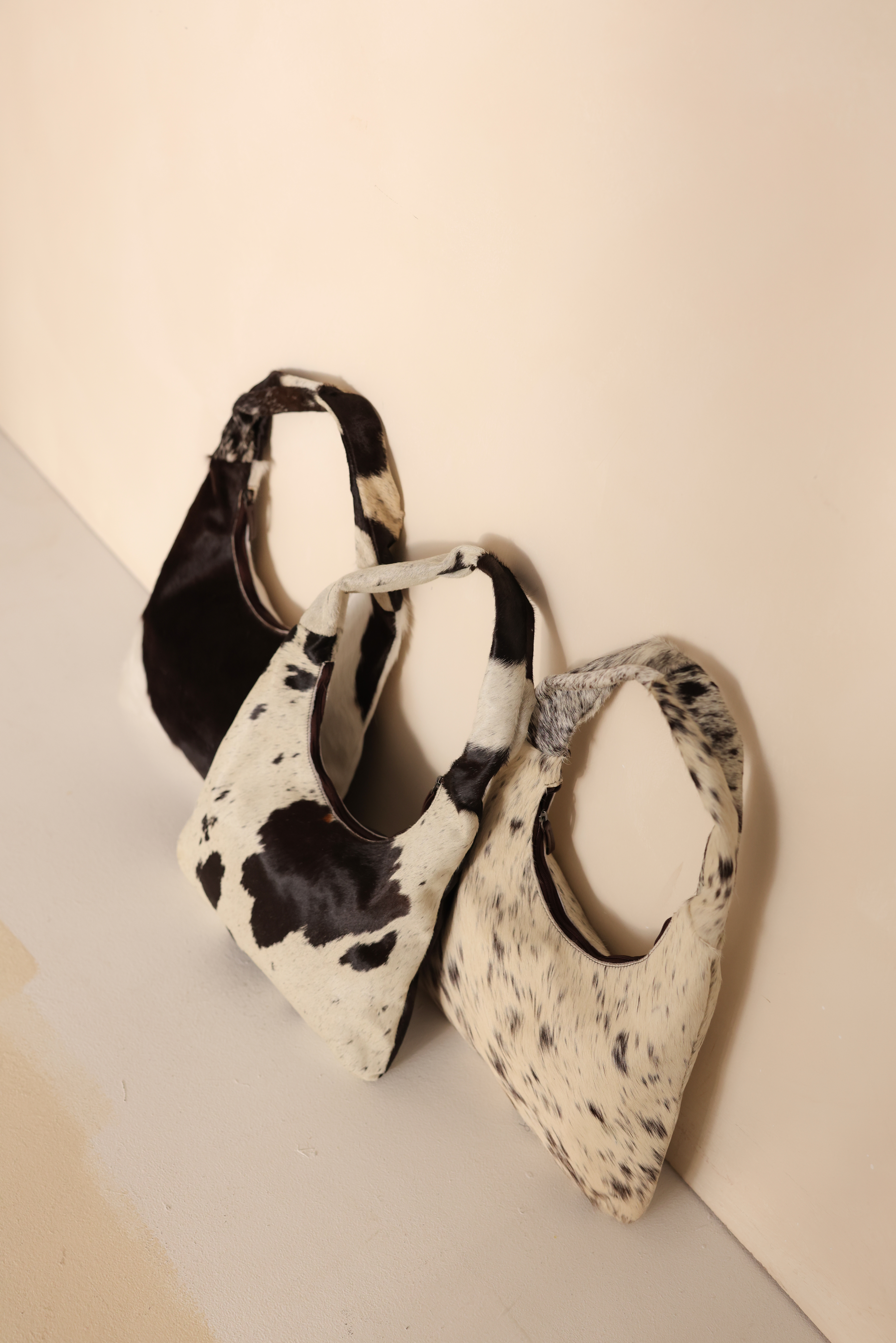 Schoudertas met cowprint 